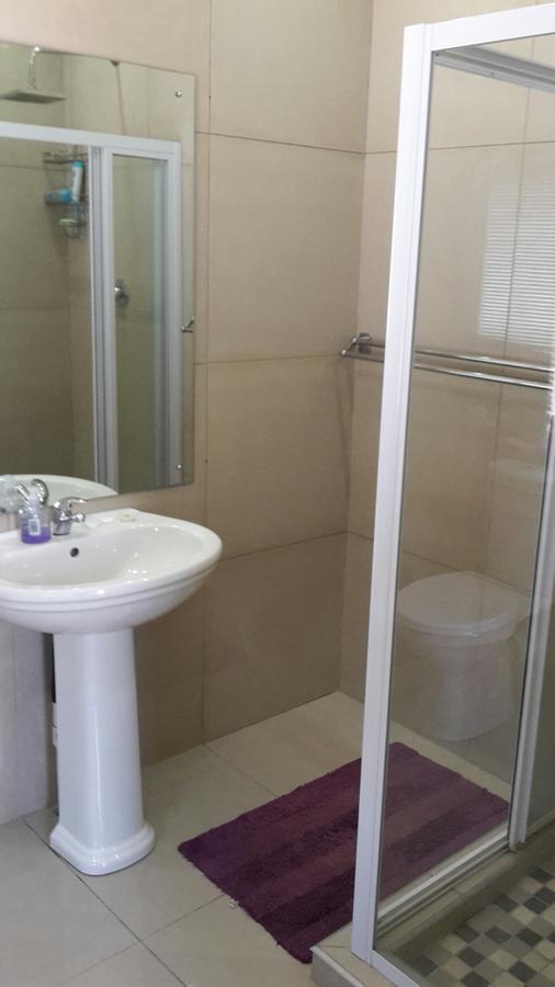 Bettie'S Luxury Lodge Kroonstad Phòng bức ảnh